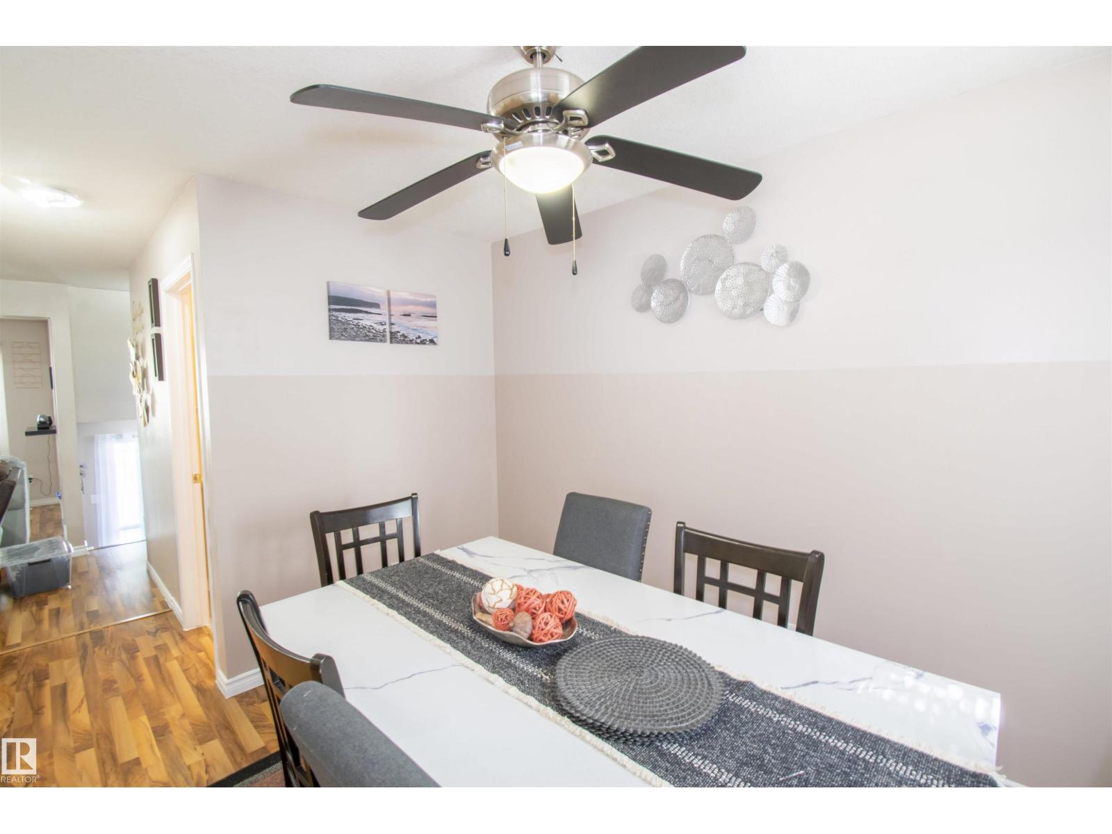 #2 9703 174 ST NW, Edmonton