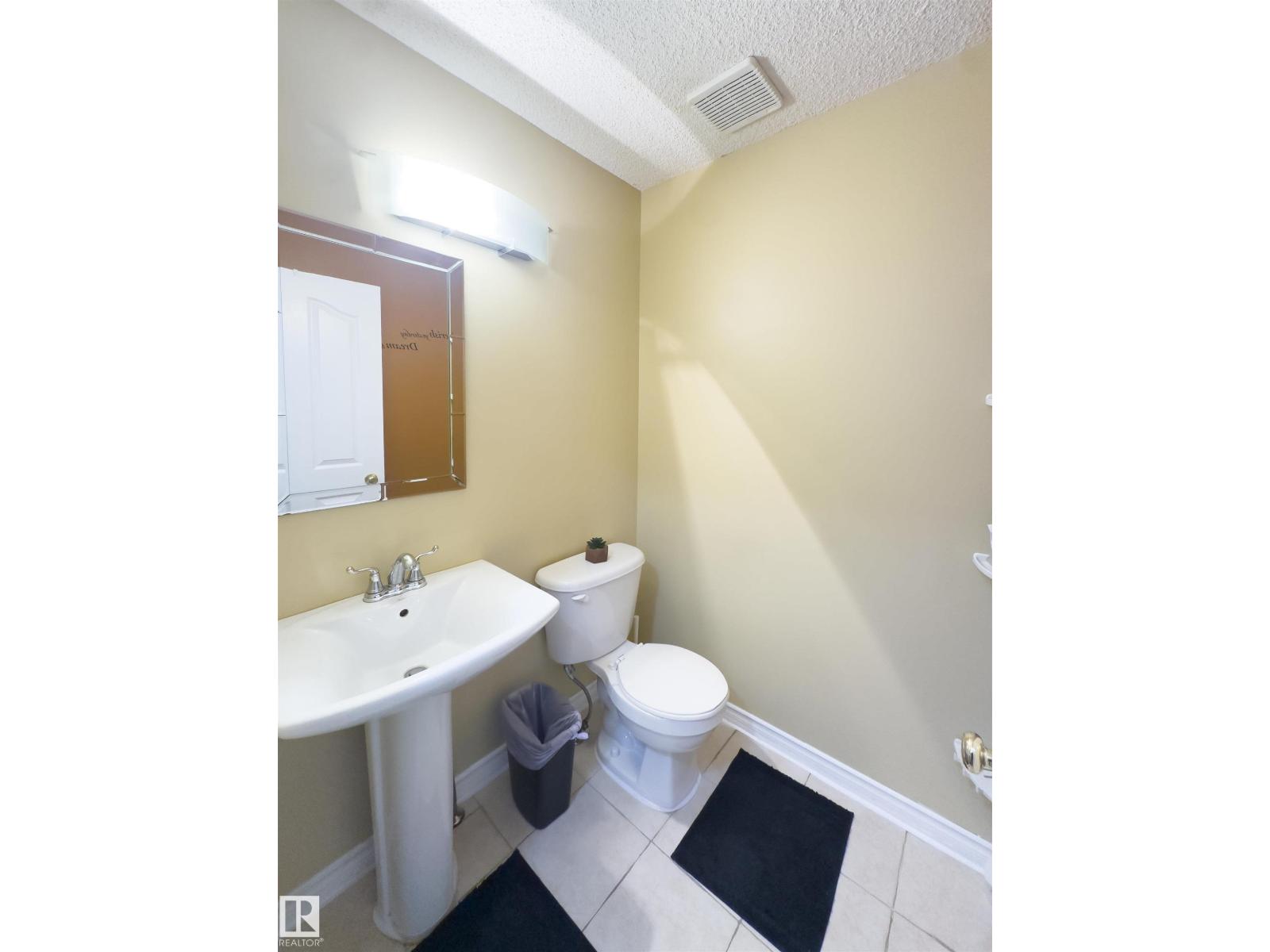 #2 9703 174 ST NW, Edmonton