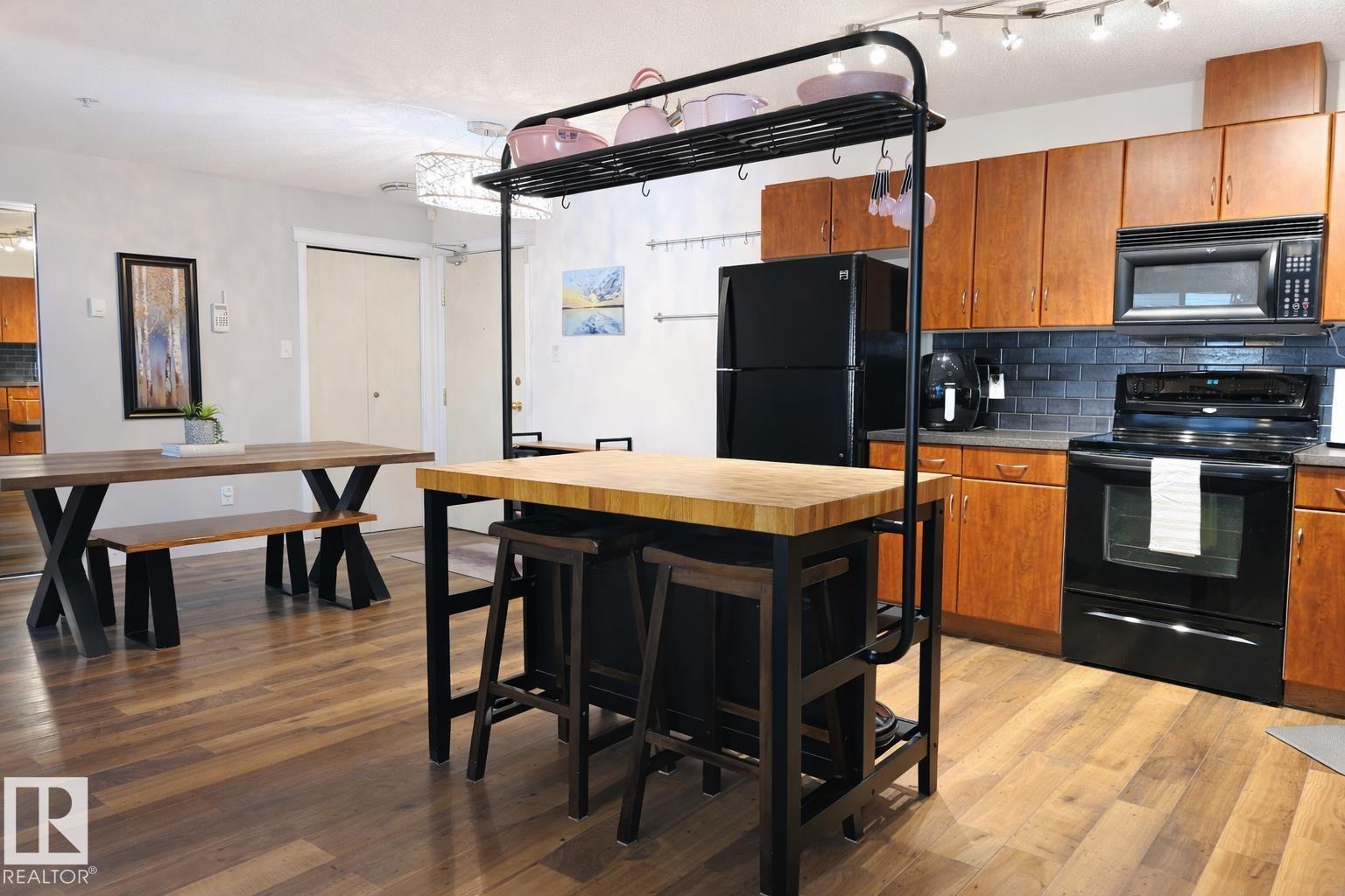 #118 2430 GUARDIAN RD NW, Edmonton