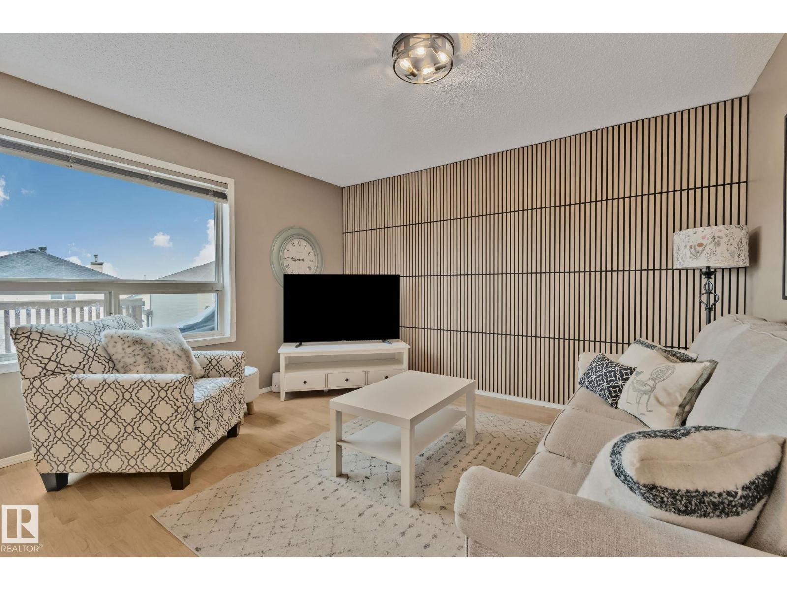 15117 MILLER BV NW, Edmonton