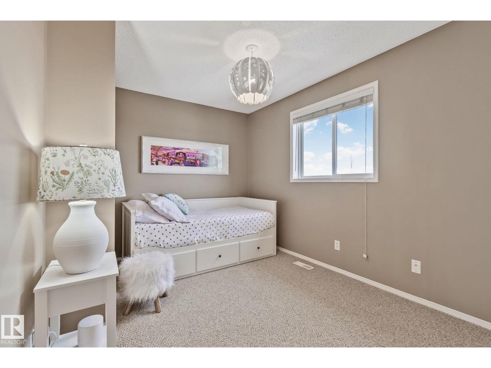 15117 MILLER BV NW, Edmonton