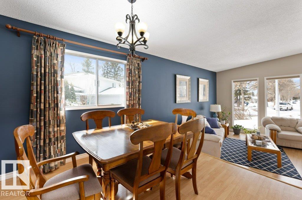 24 GLENWOOD CR, St. Albert