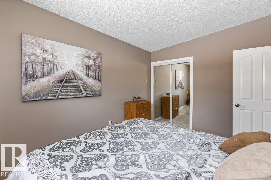 24 GLENWOOD CR, St. Albert