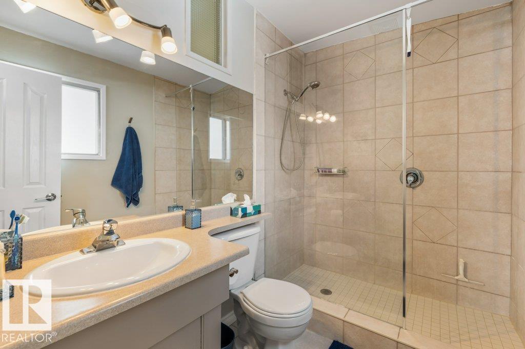 24 GLENWOOD CR, St. Albert