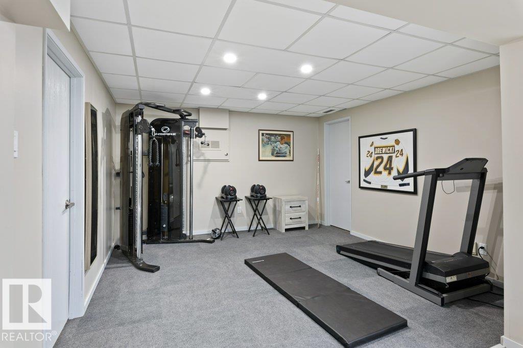 24 GLENWOOD CR, St. Albert