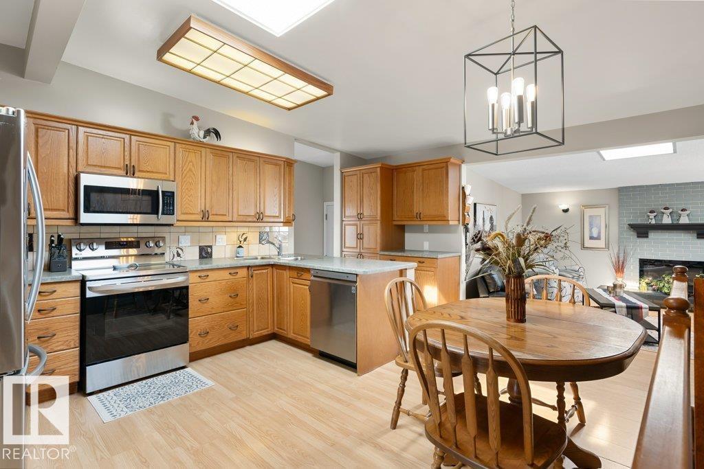 24 GLENWOOD CR, St. Albert