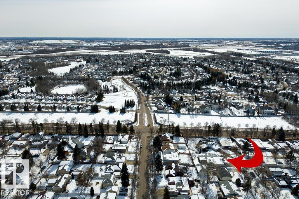 24 GLENWOOD CR, St. Albert