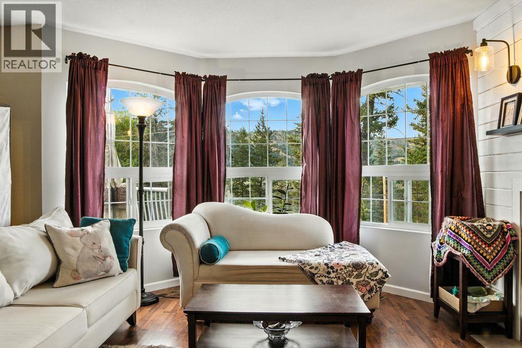 2117 KINGLET ROAD - 12