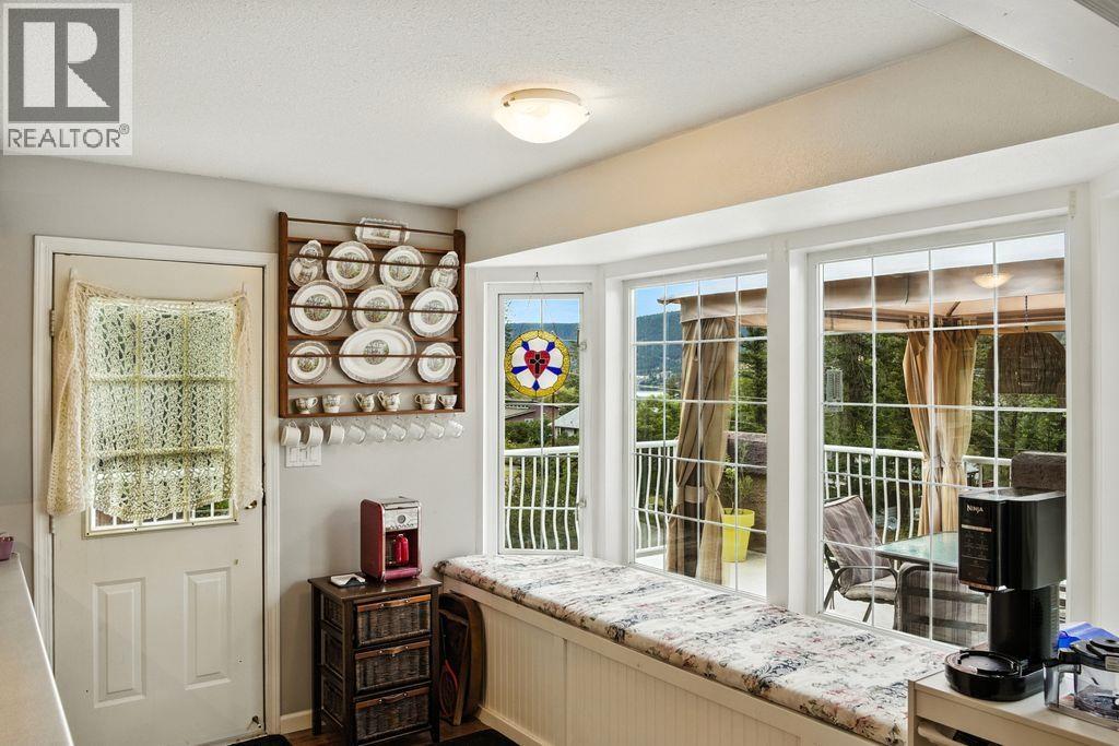 2117 KINGLET ROAD - 13