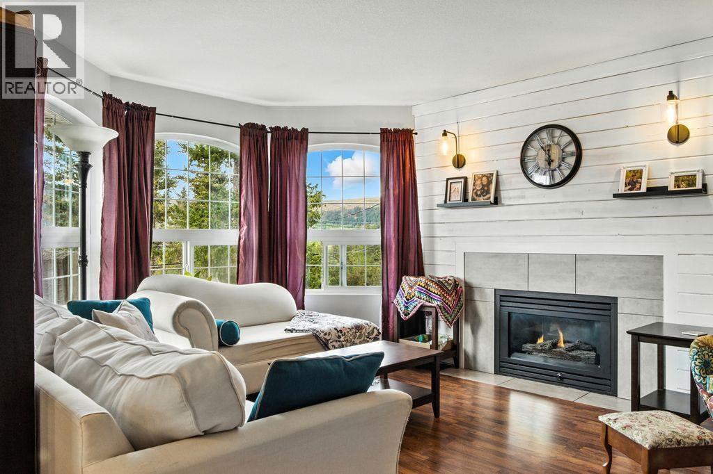 2117 KINGLET ROAD - 11