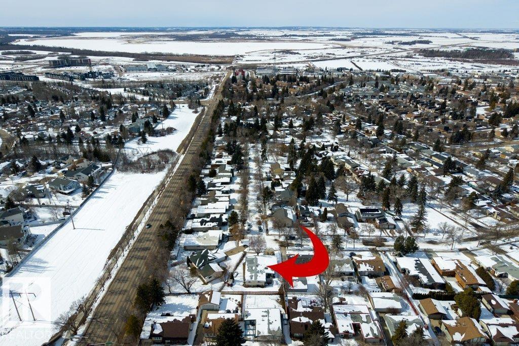 24 GLENWOOD CR, St. Albert