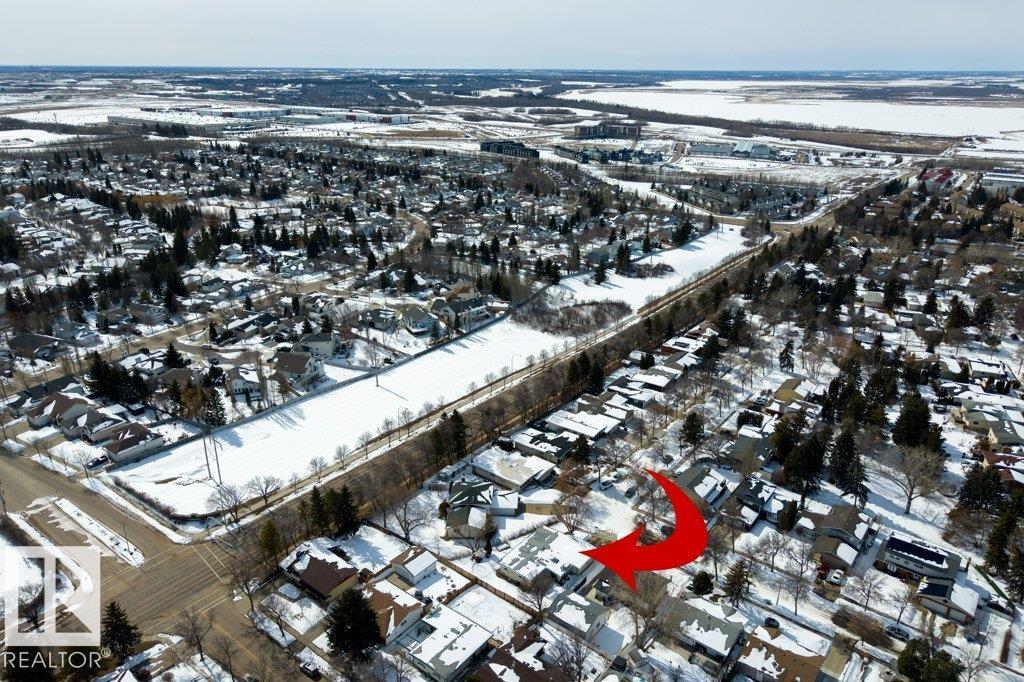 24 GLENWOOD CR, St. Albert