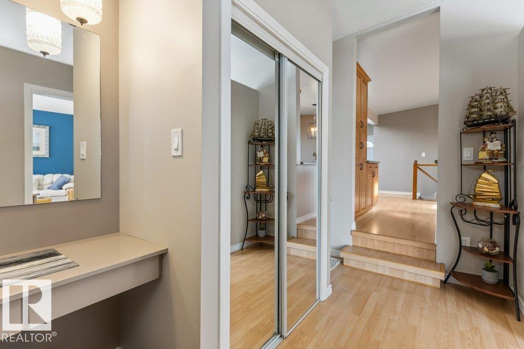 24 GLENWOOD CR, St. Albert