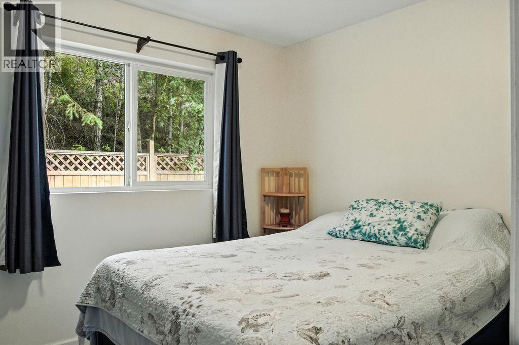 2117 KINGLET ROAD - 25