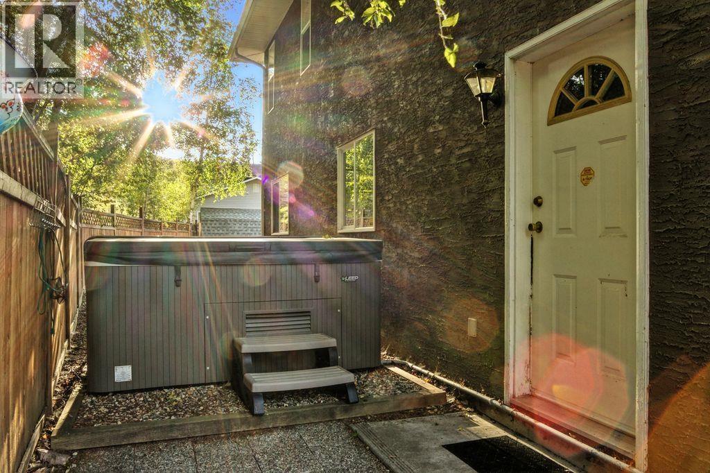 2117 KINGLET ROAD - 5