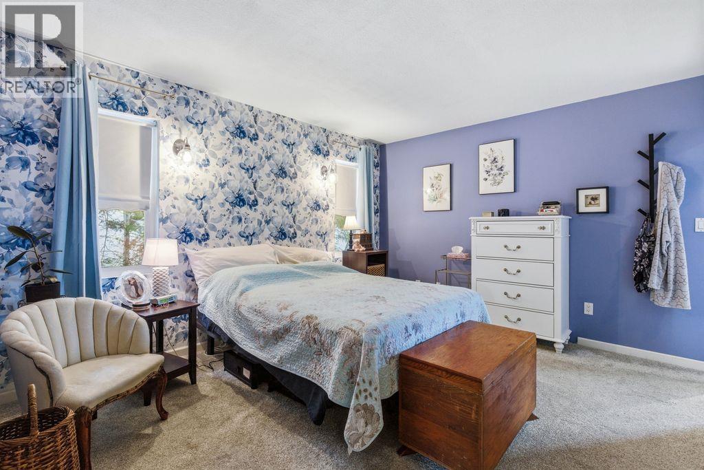 2117 KINGLET ROAD - 21