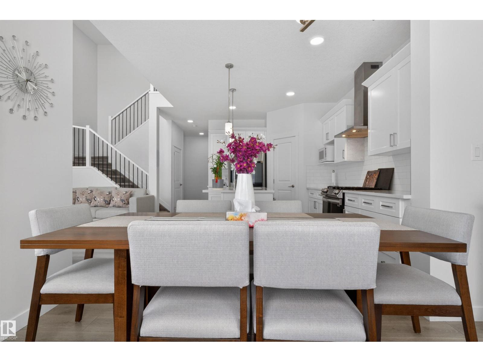 7344 177 AV NW, Edmonton