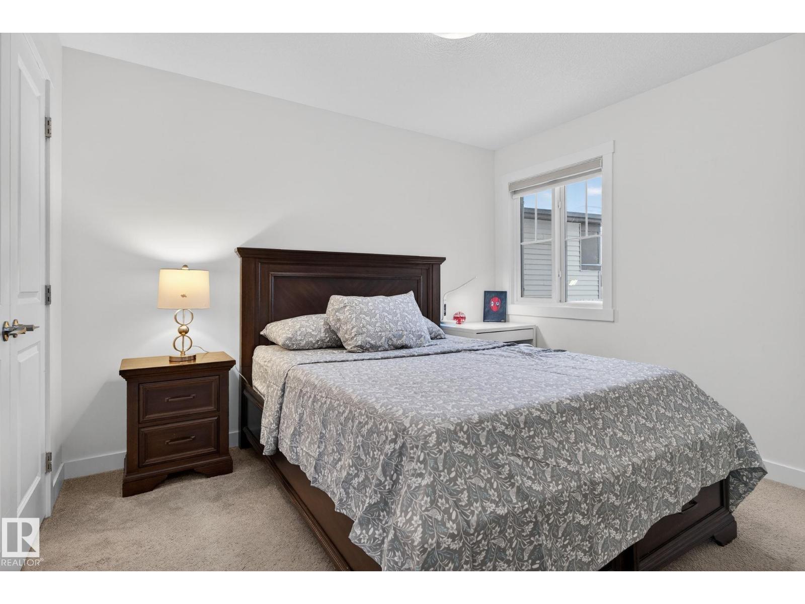 7344 177 AV NW, Edmonton