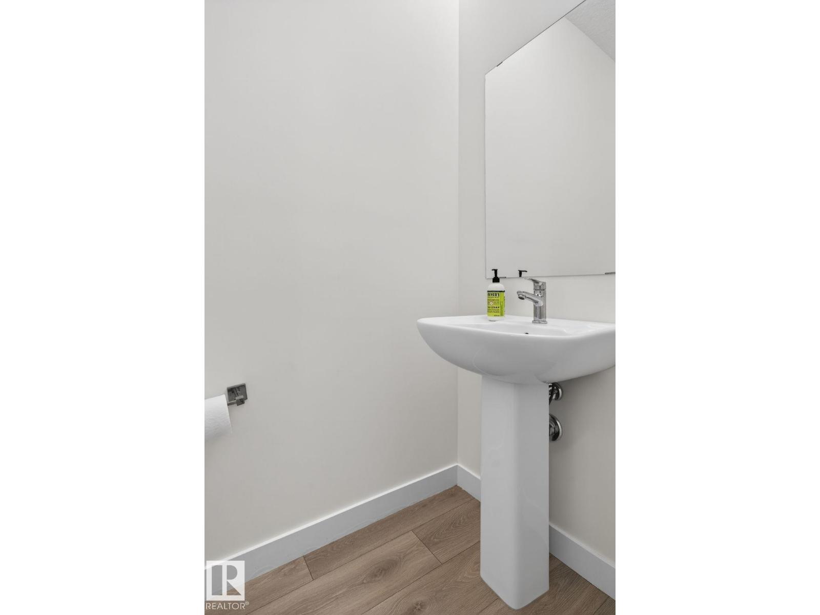 7344 177 AV NW, Edmonton