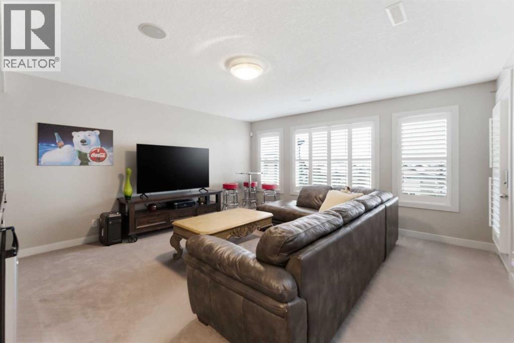 95 Sunset Way, Cochrane