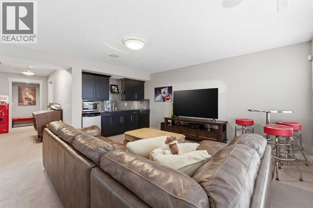 95 Sunset Way, Cochrane