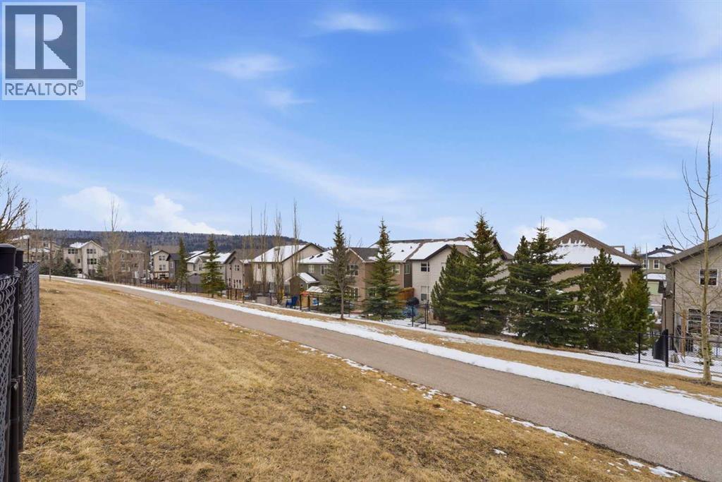 95 Sunset Way, Cochrane