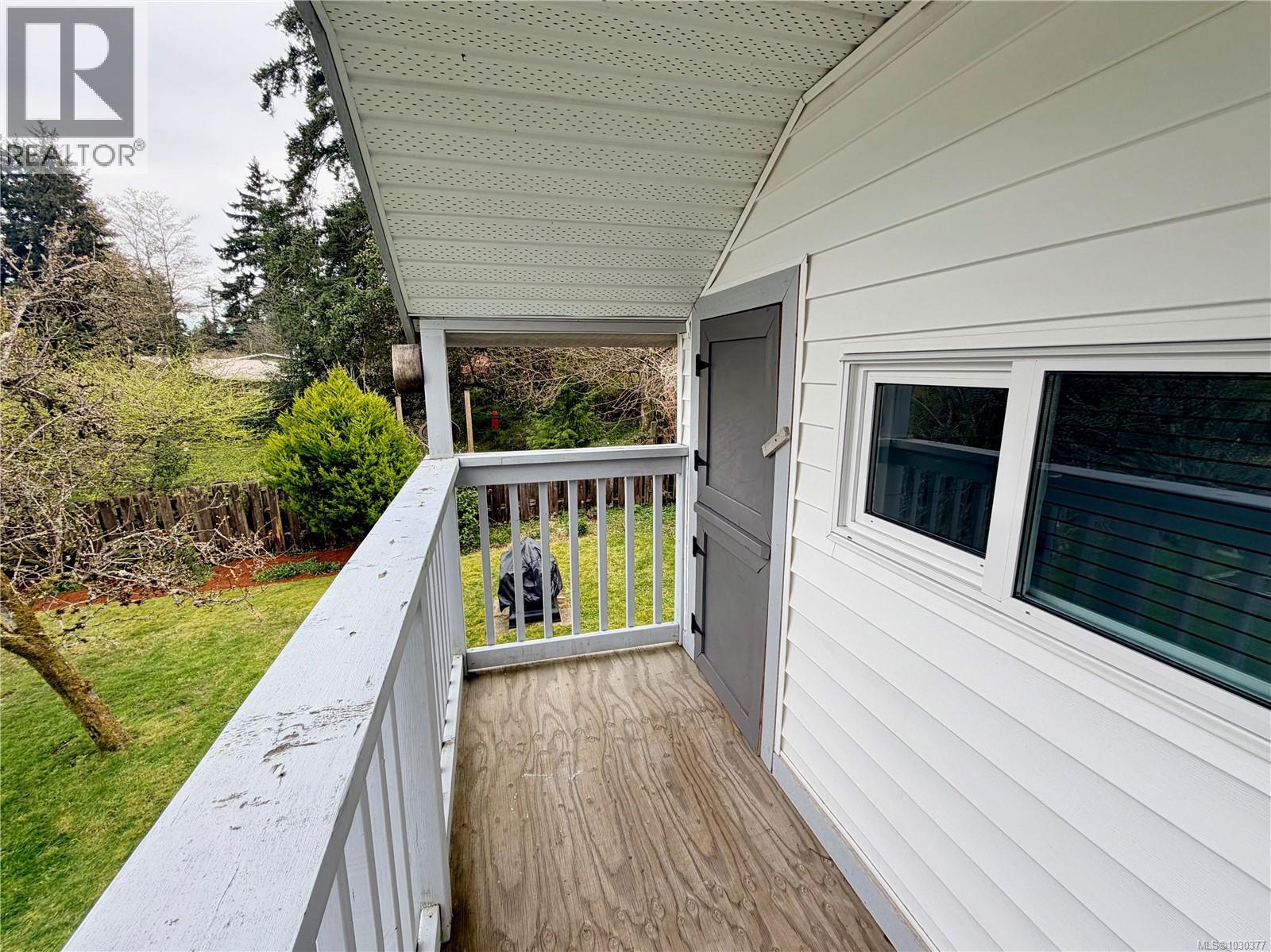 2445 HOLYROOD DR - 79