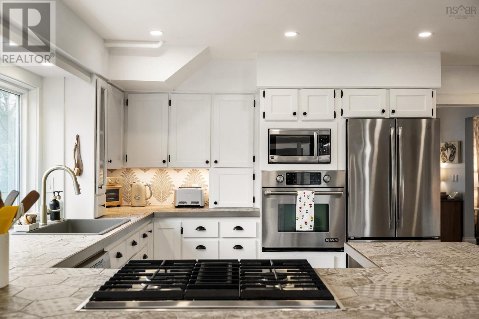 Property 4 of 49 of 103 Granite Street