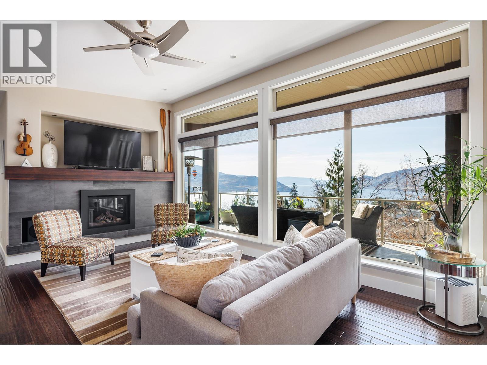 5987 Meldrum Place, Peachland