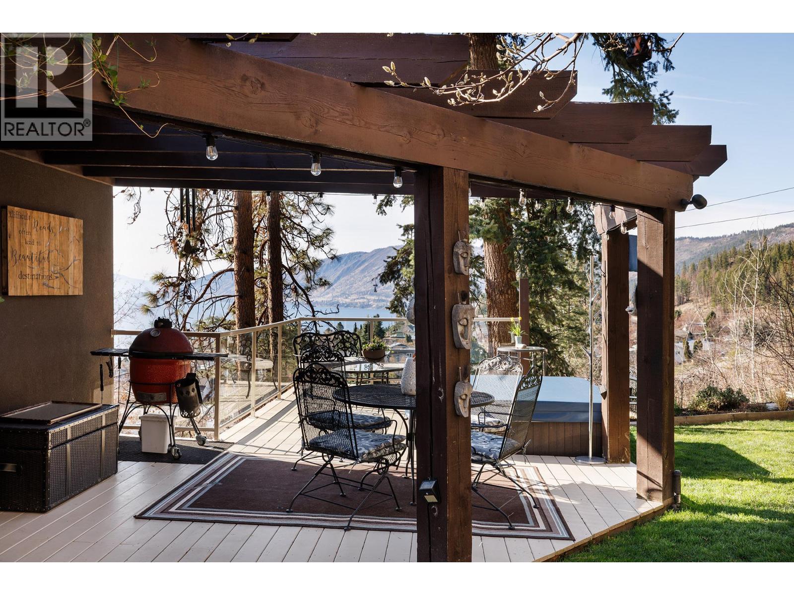 5987 Meldrum Place, Peachland