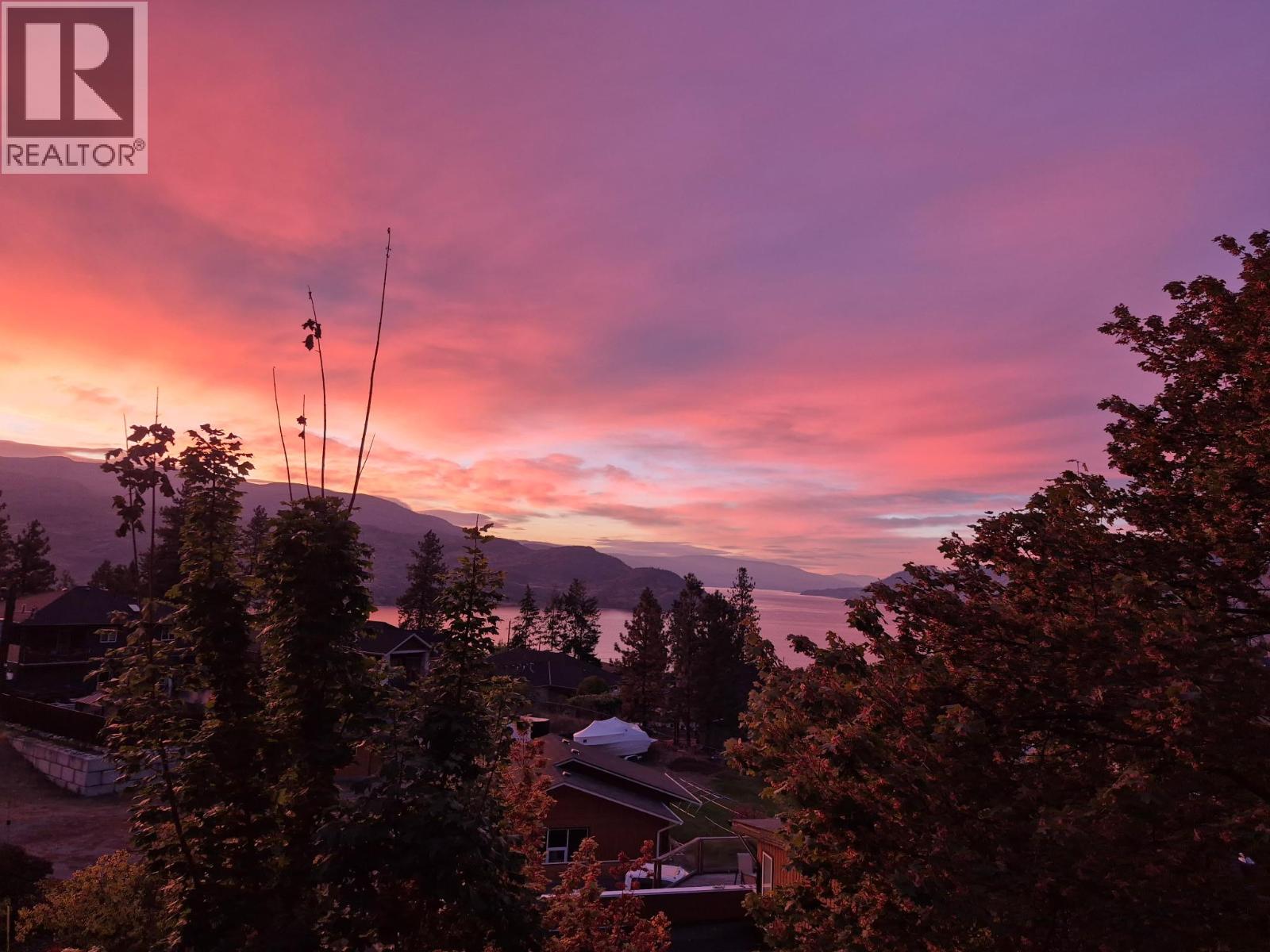 5987 Meldrum Place, Peachland