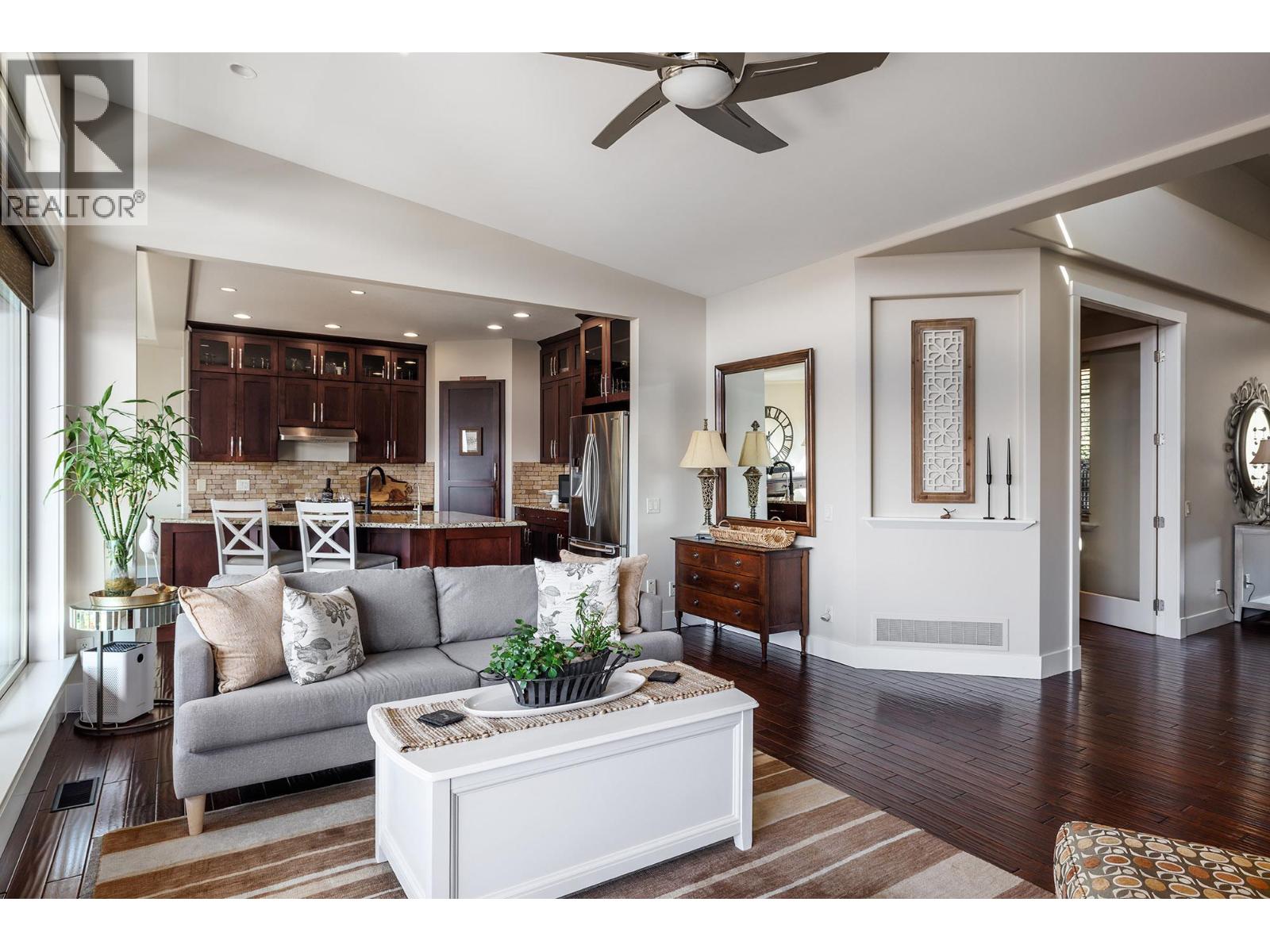 5987 Meldrum Place, Peachland