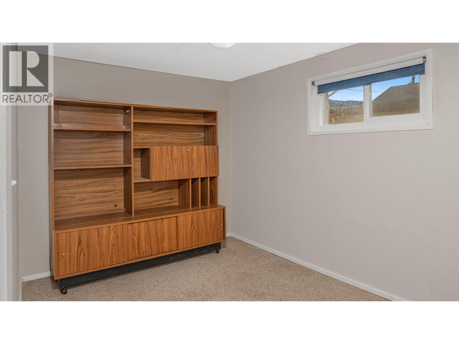  3404 4th Avenue, Castlegar