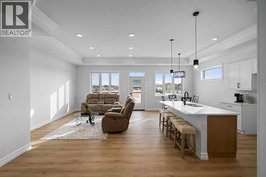 Single Family House Bi-level for Sale in   Avenue Victoria Park Camrose 