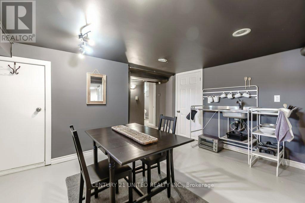 192 MAJOR STREET - 32