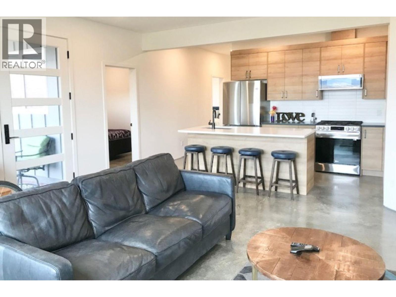 5604 Rodeo Drive, Kamloops