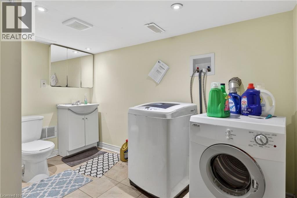 91 ROYAL AVENUE - 37