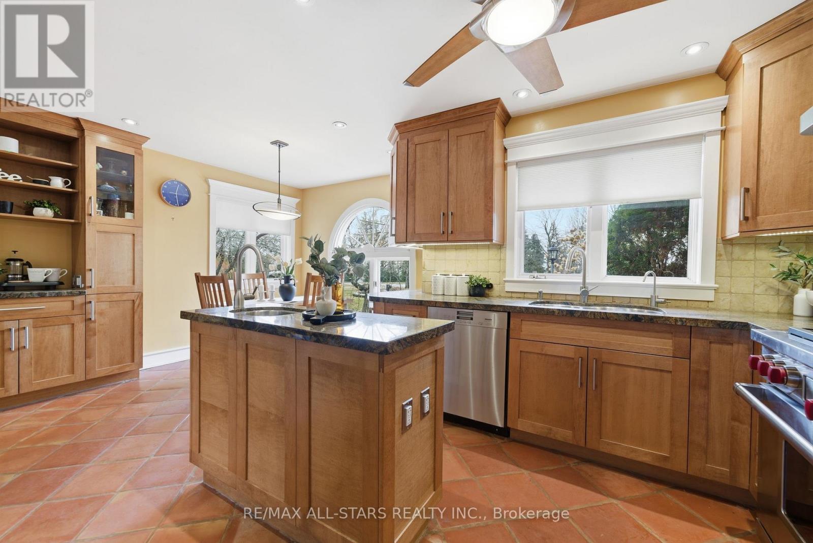242 STEPHENSON POINT ROAD - 15