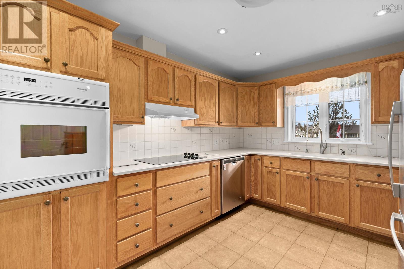 Property 16 of 24 of 80 Millennium Drive