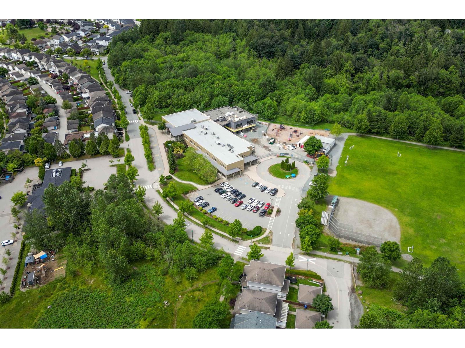 33 4401 BLAUSON BOULEVARD, Abbotsford