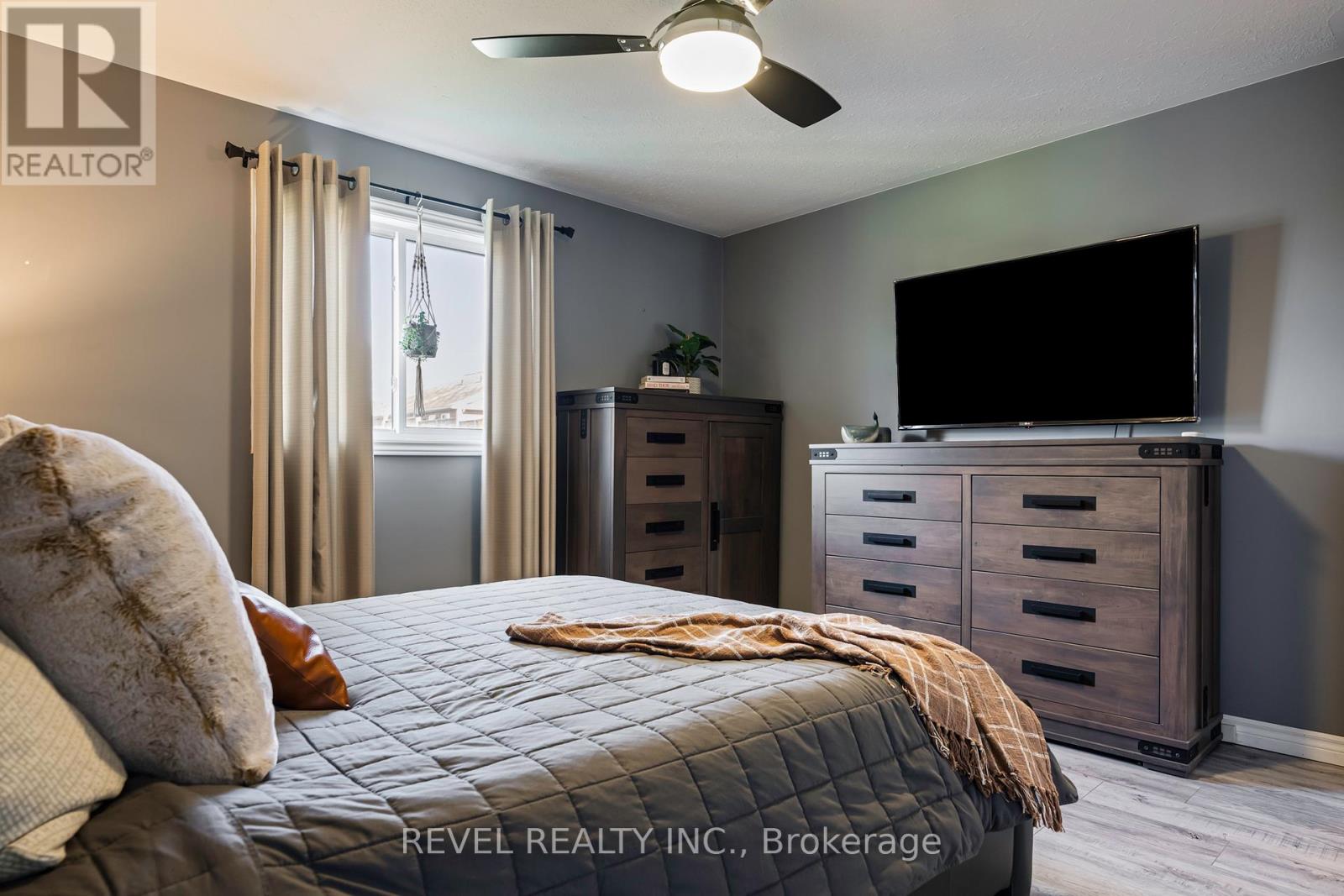 771 PRINCESS STREET - 21