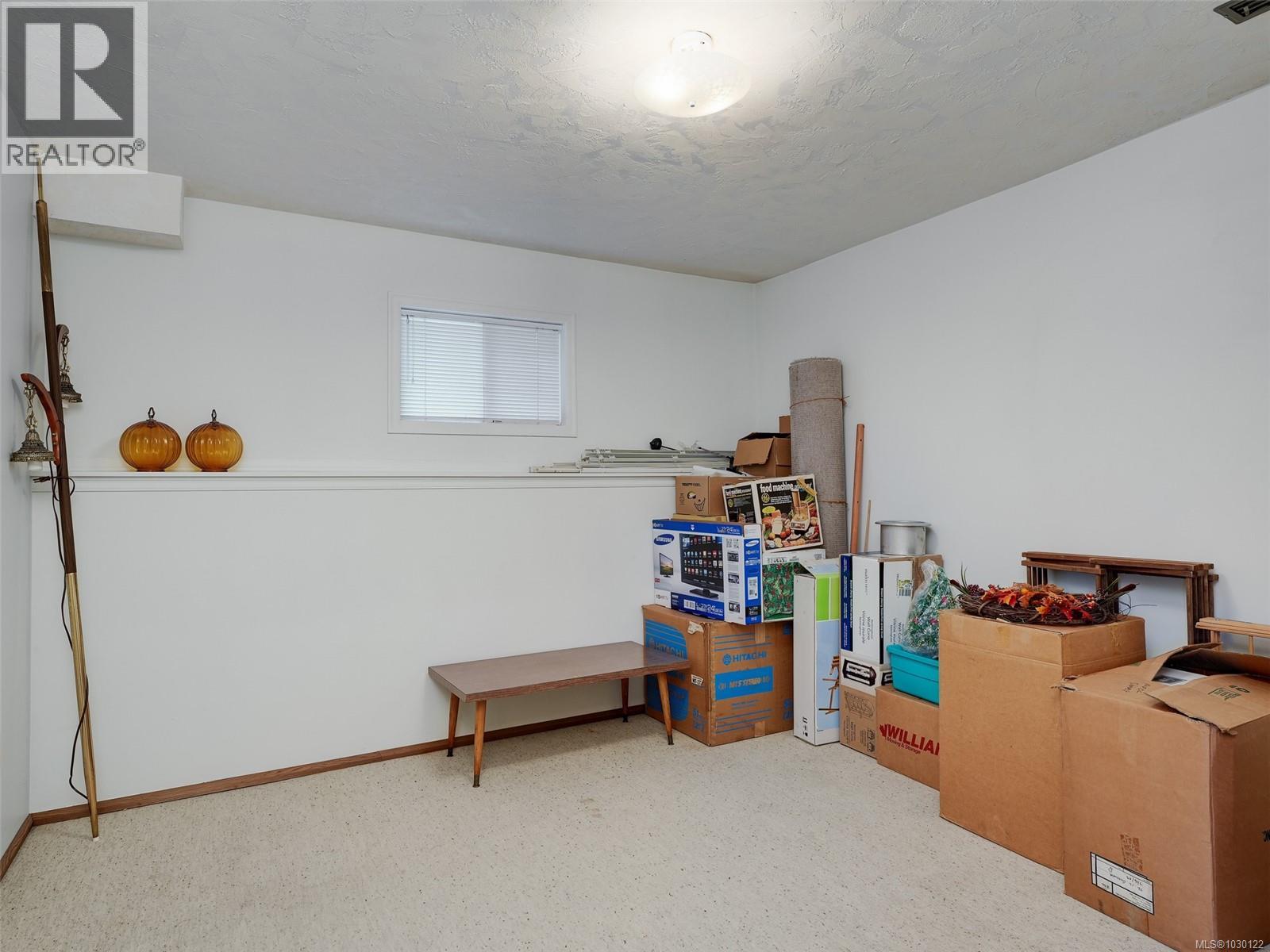 3250 Sedgwick Dr, Colwood