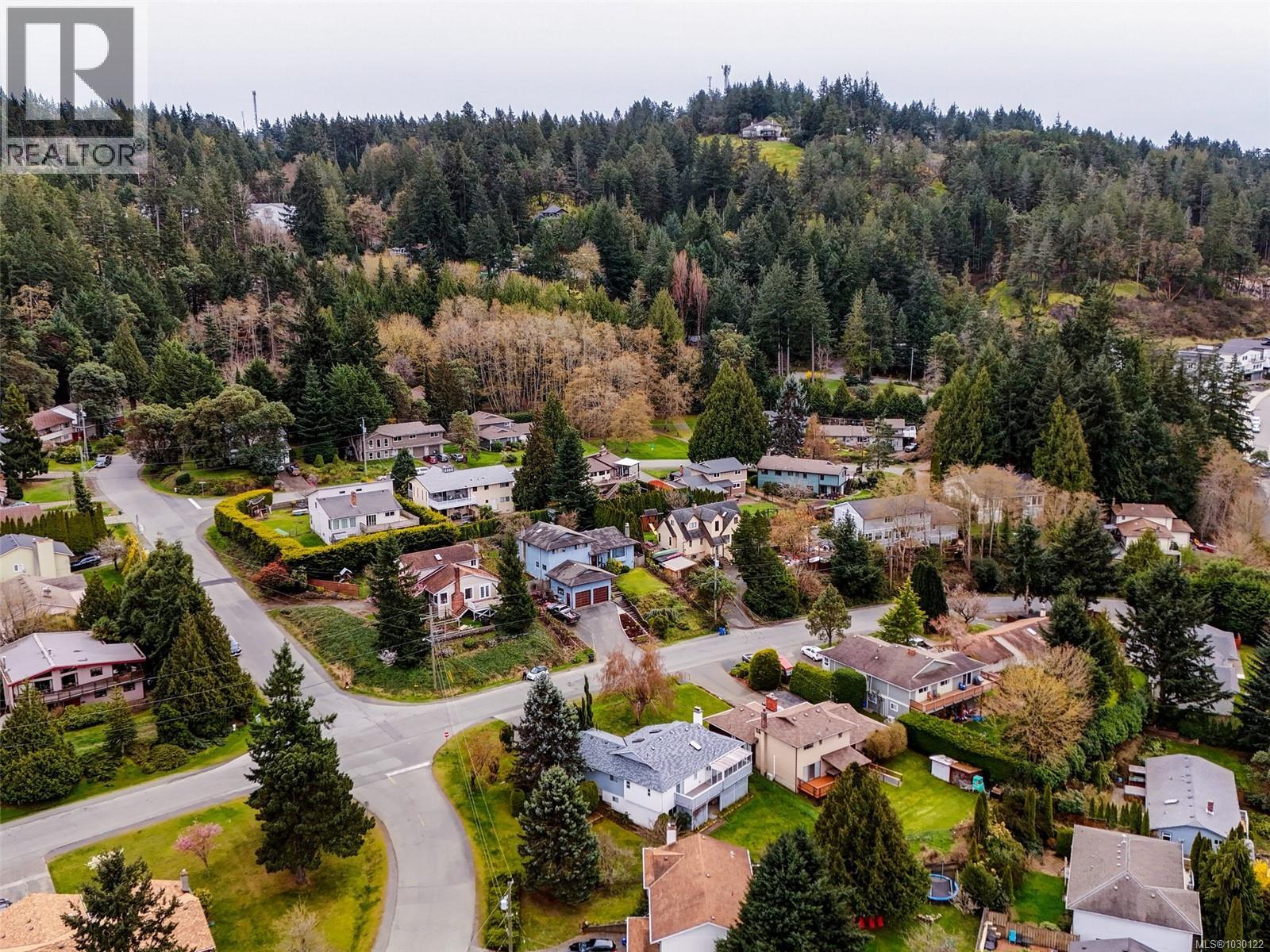 3250 Sedgwick Dr, Colwood