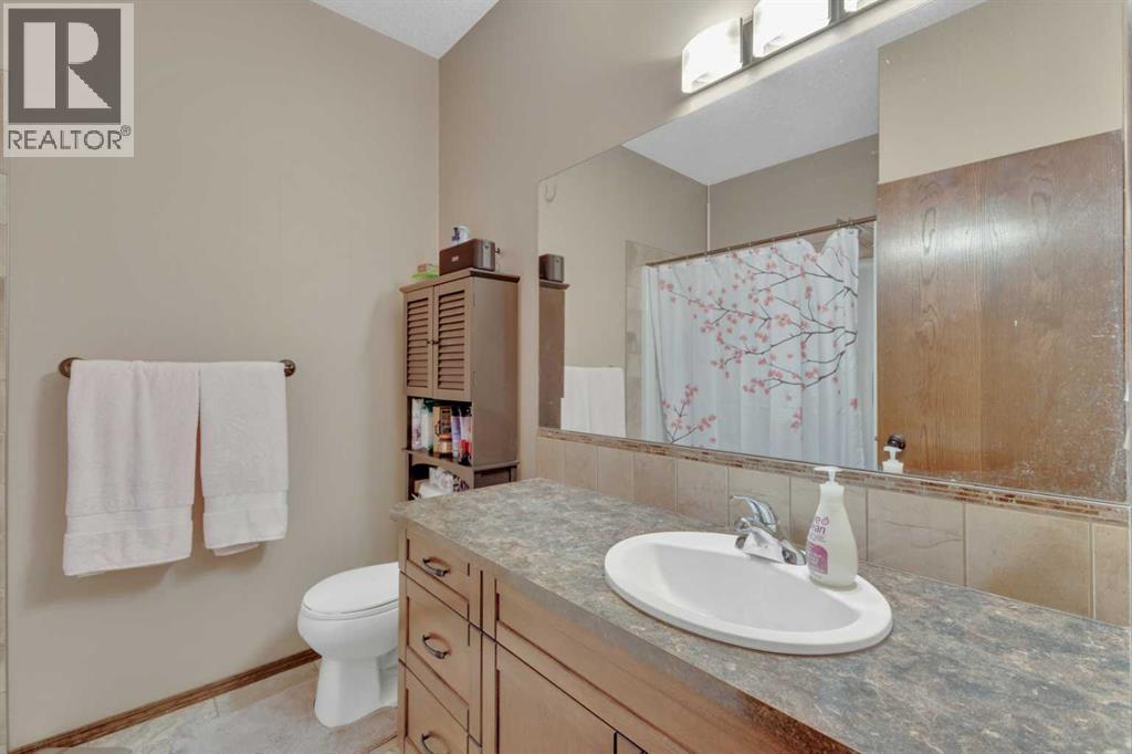 14 Crossley Street, Red Deer