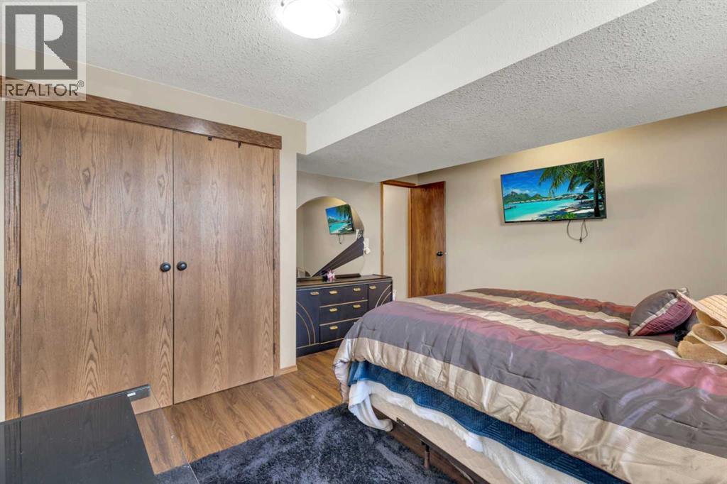 14 Crossley Street, Red Deer