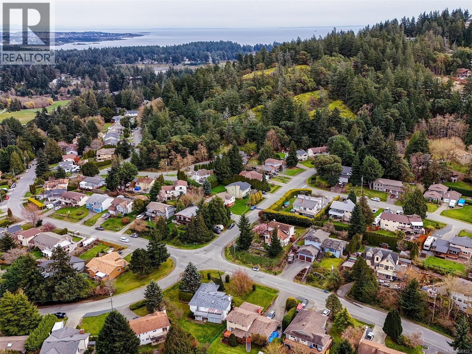 3250 Sedgwick Dr, Colwood