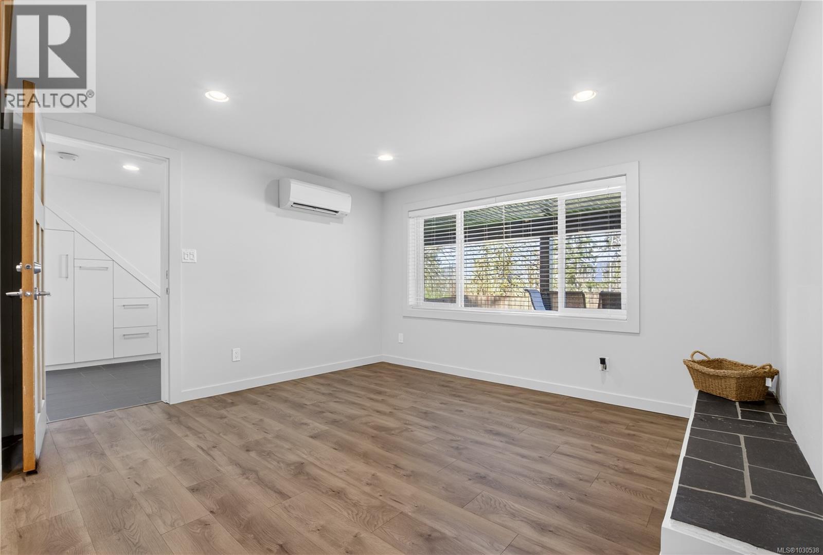 1655 Maple Bay Rd, Duncan