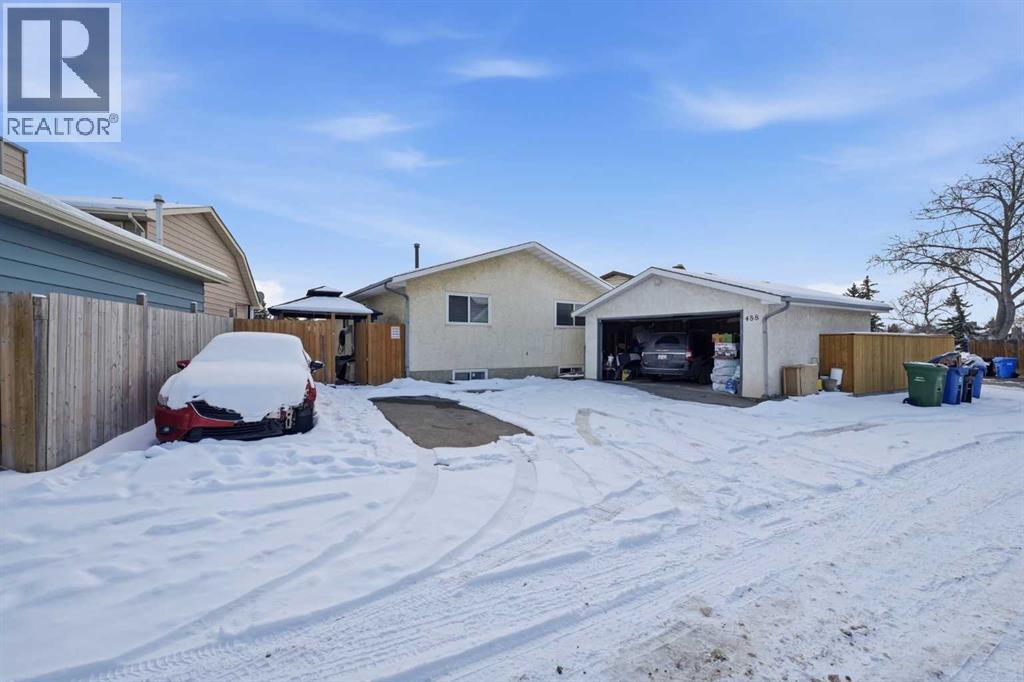 488 Templevale Drive NE, Calgary, Alberta