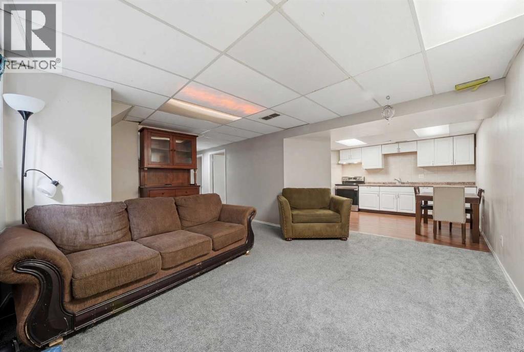 Single Family House Bungalow for Sale in  Templevale Drive NE Temple Calgary 