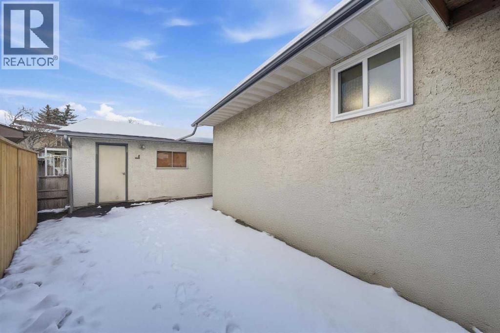 Single Family House Bungalow for Sale in  Templevale Drive NE Temple Calgary 